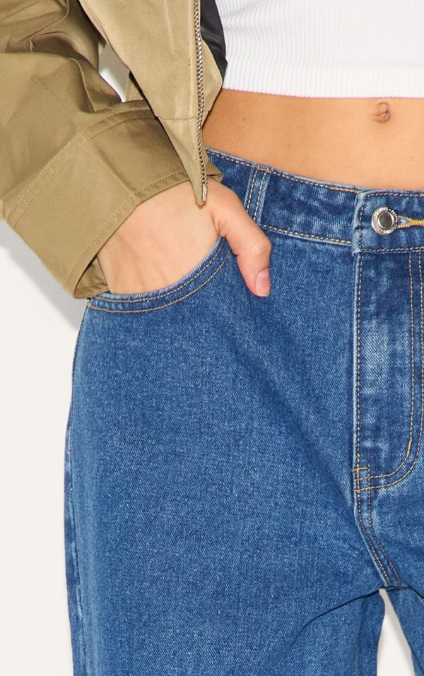 05840a7f1509c7430a8eff067031f9ded0e160b6_CNM0601_4_dark_blue_mid_rise_straight_leg_jeans