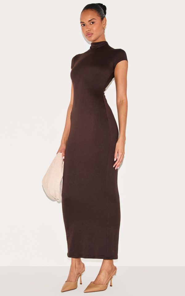 41500d90b70b743d0690deffbde9b8e7ff719944_CNM3149_3_chocolate_double_contour_boat_neck_maxi_dress-1