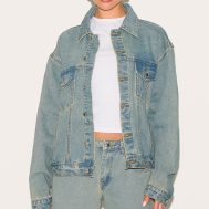 944cf06efa04df17cbc3e52627d298308a4e909d_CNM2212_1_vintage_blue_oversized_classic_denim_jacket