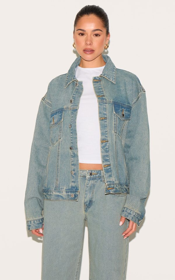 944cf06efa04df17cbc3e52627d298308a4e909d_CNM2212_1_vintage_blue_oversized_classic_denim_jacket